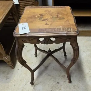Vintage Carved Parlor Table 18 x 17 x 27.5
