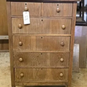 Vintage Oak 5 Draw Dresser on Wheels 30x 18 x 48"T