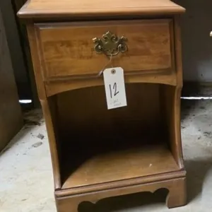 Mid Century Bedside Display Unit w/Queen Ann Legs