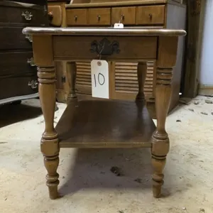 End Table Spindle Legs, 27.5 x 19.5 x 24