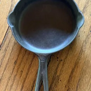 Griswold Cast Iron Skillet No 3 - 6.5”