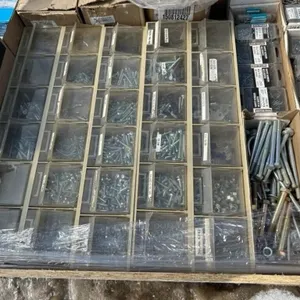 ORGANIZER W/ BOLTS + NUTS, VARIETY OF SCREWS