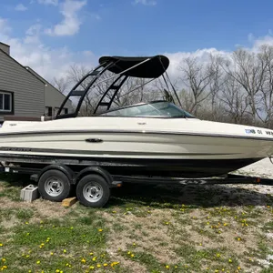 2012  Sea Ray  205  Boat