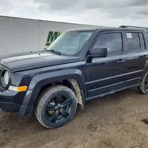 2015  Jeep  Patriot  4x4 High Altitude 4dr SUV
