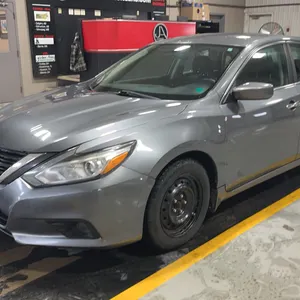 2017  Nissan  Altima  2.5 4dr Sedan