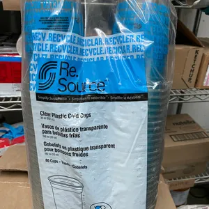 approximately 500 plastic cups and lids, 20oz