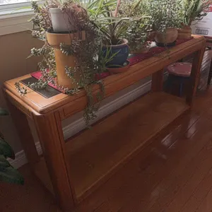 Furniture Sold LIVE On-Site **THIS ITEM SOLD LIVE ON-SITE ONLY, NOT FOR ONLINE BIDDING