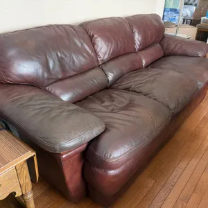 Furniture Sold LIVE On-Site **THIS ITEM SOLD LIVE ON-SITE ONLY, NOT FOR ONLINE BIDDING
