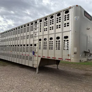 2008 Wilson 53ft Semi Livestock Trailer