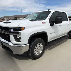 2021 Chevrolet Z71 Duramax 2500HD Pickup --1 Owner