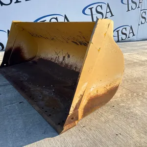 John Deere 4.25 CuYd 118"  Bucket