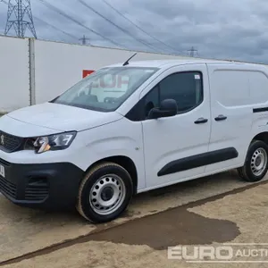 2023 Peugeot Partner 