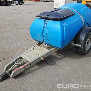 2017 Bowser Supply Single Axle Plastic Water Bowser 