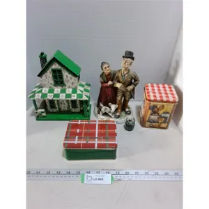 Vintage Table Ornaments & Tins