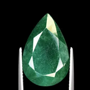 *^8.85 ct Certified Zambian Emerald gemstone ($13,275 Appraisal)