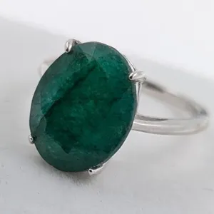 *^3.8 ct Certified Silver Emerald gemstone Ring - Size 9 ($9,130 Appraisal)