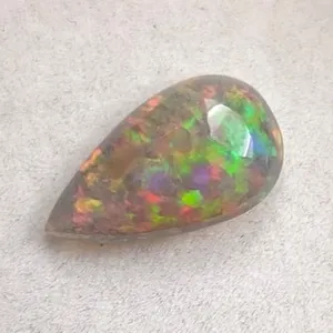 *^2.52 ct Certified Welo Opal gemstone ($9,513 Appraisal)