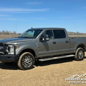 2019 FORD F350 XLT CREW CAB PICKUP