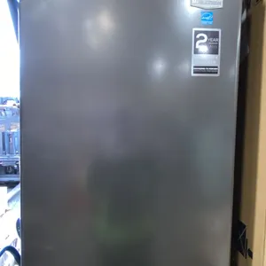 STIRLING MARATHON MODEL MAR46BLS. BLACK STEEL 4.4 CU FT DELUXE COMPACT BAR REFRIGERATOR