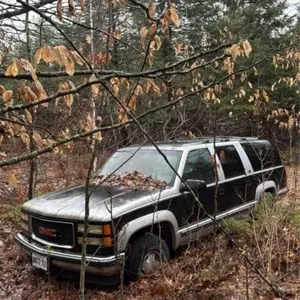 GMC suburban scrap
