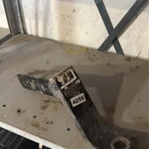 Drop hitch