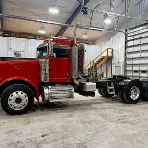 2005  Peterbilt  379  Semi Truck