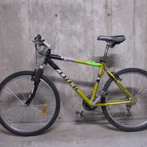 Trek 4500
