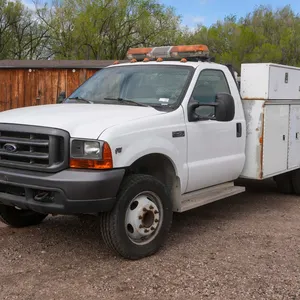 2000  Ford  F450   Super Duty XLT  RWD  Utility Truck