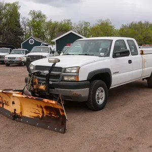 2004  Chevrolet  Silverado   2500 HD  4WD Super Cab  Pickup