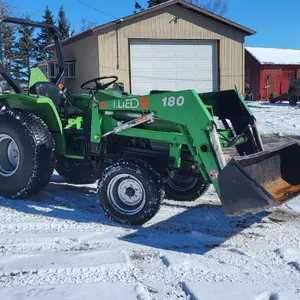 1989 Deutz  Allis 4 Wheel Drive Tractor w/Loader & Rototiller, 28 hp Liquid-Cooled Diesel, Hydrostatic drive, New clutch, 2202hrs *Manual and Starting