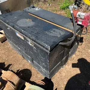 Black Diamond Plate Fuel Tank and Tool Box