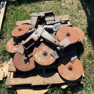 6 Dry Fertilizer Coulters For IH Planters