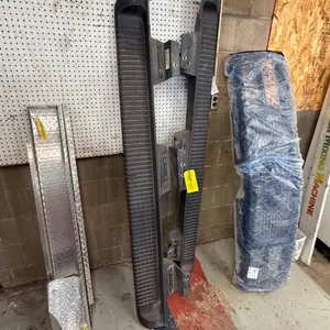 00-05 Ford Explorer Running Boards