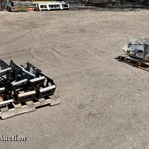 Truck steps