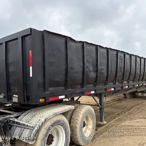 1974 Transcraft refuse trailer