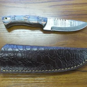 New Hunting Knife w/ Custom Handle & Sheath