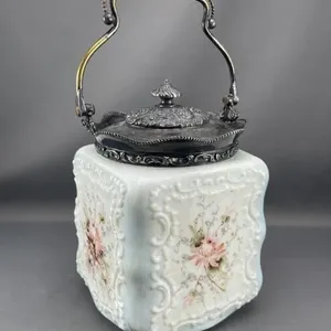 Mount Wasington Glass Biscuit Jar