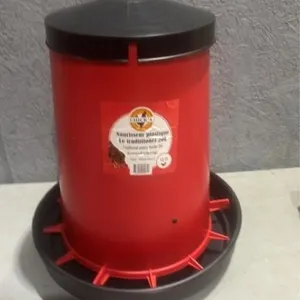 Brand new 20 L chicken feeder