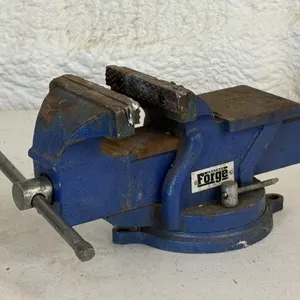 Central Forge Heavy Duty Vise