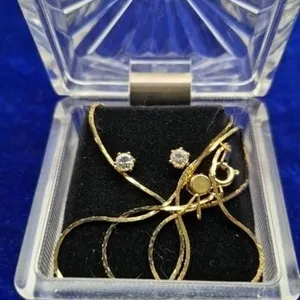 Gold Plated Diamond Style Pendant Chain & Earrings
