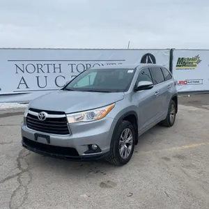 2016  Toyota  Highlander  LE 4dr SUV (3.5L V6)