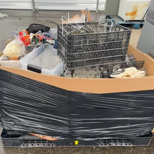 Pallet Lot of Mixed Café & Commercial Kitchen Smallwares