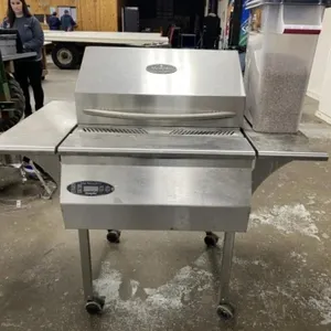 Memphis Smoker Grill