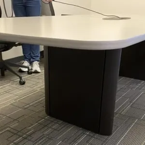 8'+ Conference Table