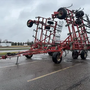 Wil-Rich Quad5 40’ field cultivator