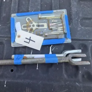 Puller and Ball Joint Tire Rod Remover