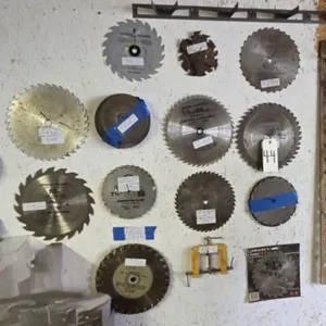 24 Saw Blades & 3 Grinding Wheels & 1 Clamp