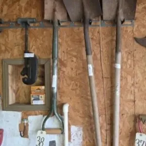 Sharpe Shooter, 2 Round Point Shovels