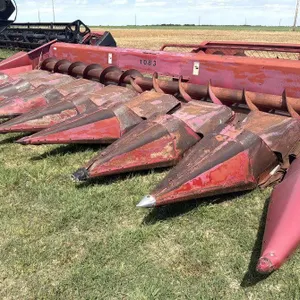 Case 1083 8 Row Corn Header