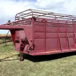 18' Gooseneck Stock Trailer - No Title